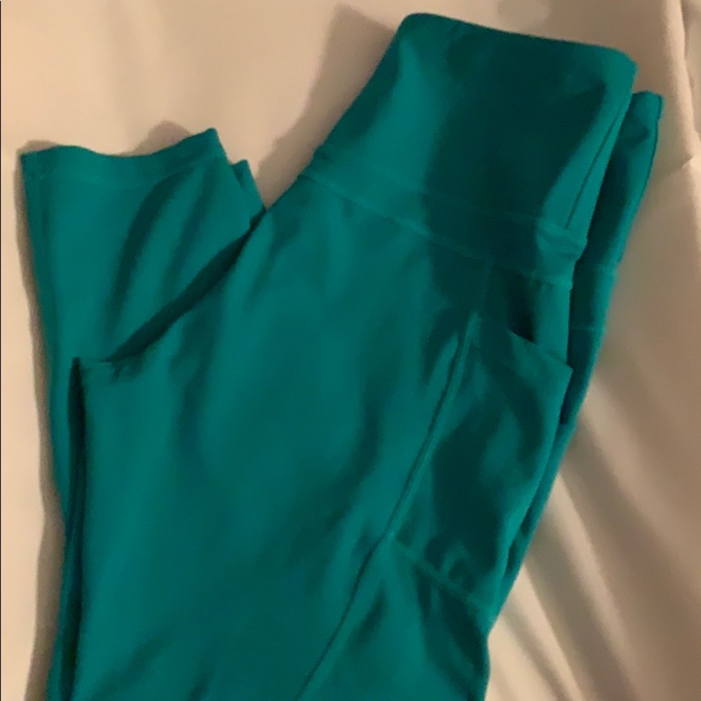 Zyia Light n Tight Leggings